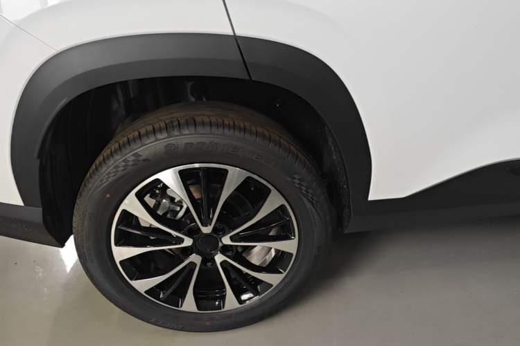 Used Geely Auto Emgrand X7 Sport 2026 Model 1.5TD Aspirational Right Rear Wheel Hub