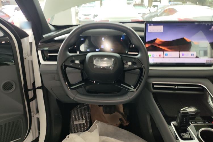 Used Geely Auto Emgrand X7 Sport 2026 Model 1.5TD Aspirational Steering Wheel