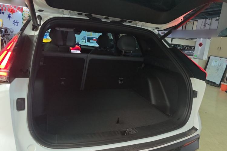 Used Geely Auto Emgrand X7 Sport 2026 Model 1.5TD Wonderful Trunk