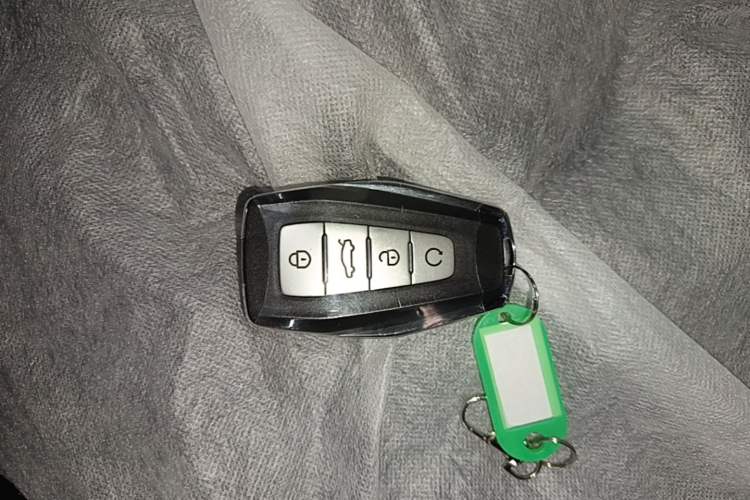 Used Geely Auto Emgrand X7 Sport 2026 Model 1.5TD Aspirational Vehicle Key