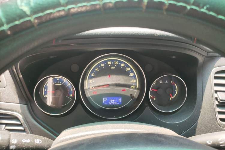 Used Geely Auto Englon C5 2015 1.5L Automatic Sedan Luxury Model Instrument Cluster