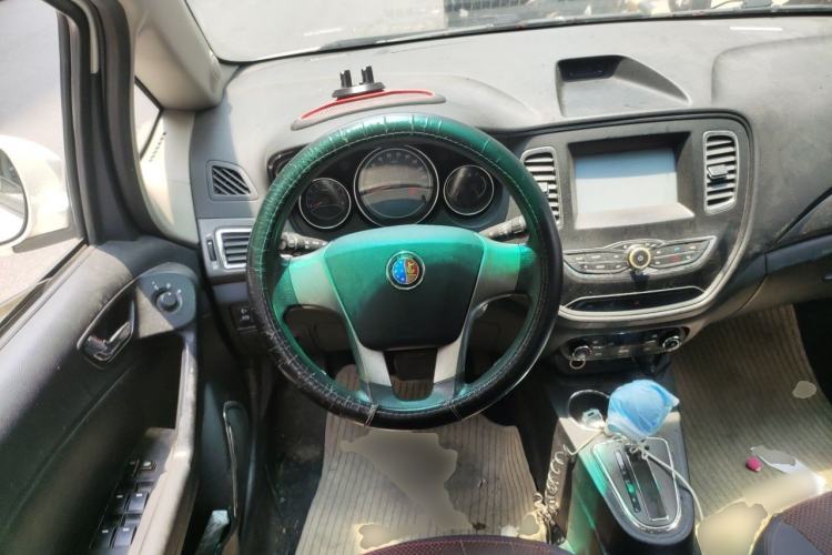 Used Geely Auto Englon C5 2015 1.5L Automatic Sedan Luxury Model Steering Wheel