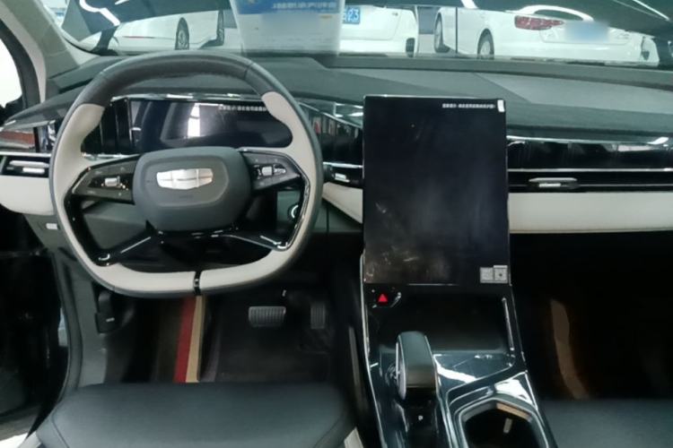 Used Geely Auto FX11 2023 1.5TD DCT Glory Edition Center Console