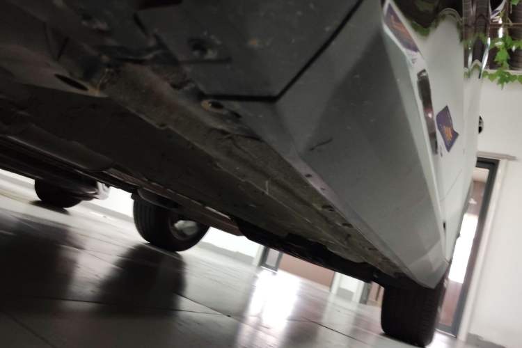 Used Geely Auto FX11 2023 1.5TD DCT Prestige Edition Chassis Front Left