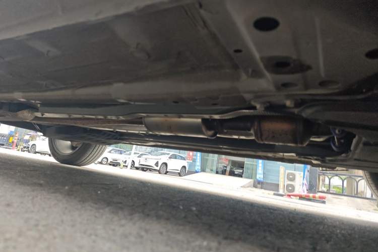 Used Geely Auto FX11 2023 1.5TD DCT Prestige Edition Chassis Front Right