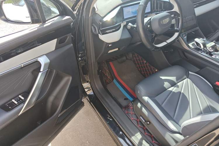 Used Geely Auto FX11 2023 1.5TD DCT Glory Edition Driver Seat
