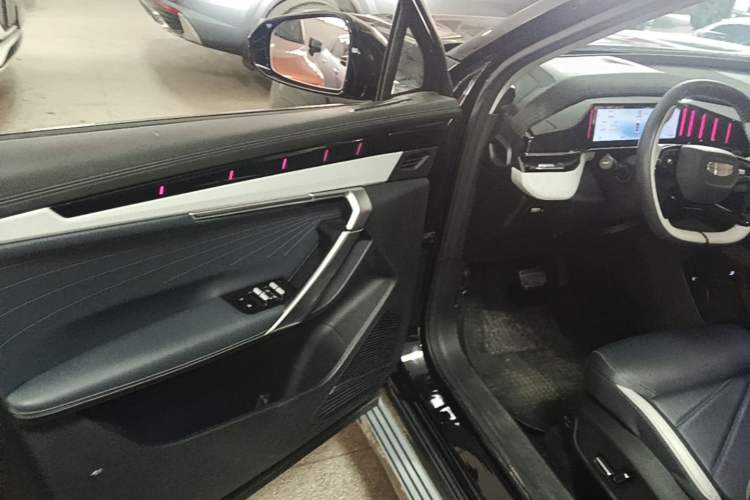 Used Geely Auto FX11 2023 1.5TD DCT Glory Edition Driver Seat