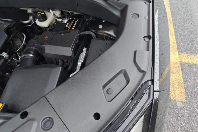 Used Geely Auto FX11 2023 1.5TD DCT Prestige Edition Engine Bay Left