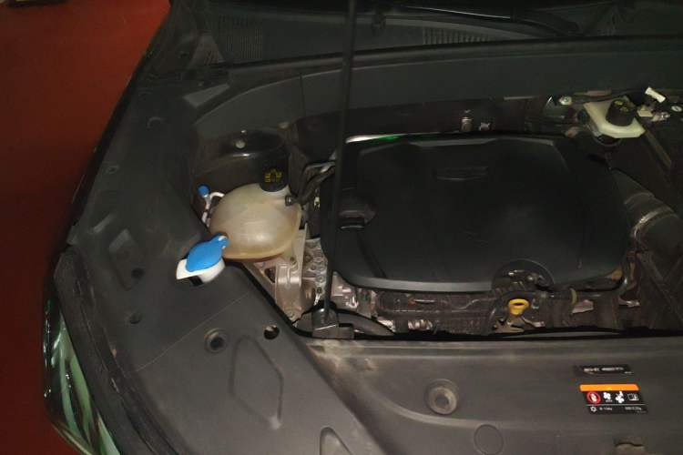 Used Geely Auto FX11 2023 1.5TD DCT Prestige Edition Engine Bay Right