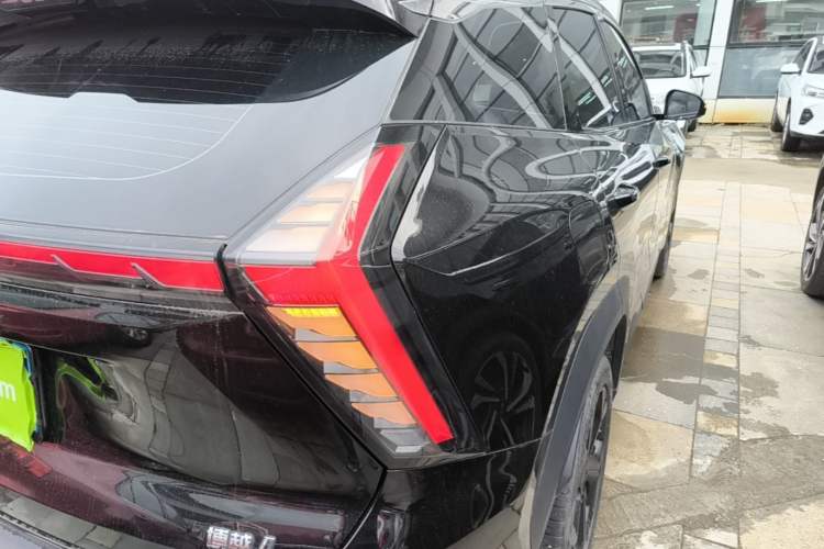 Used Geely Auto FX11 2023 1.5TD DCT Prestige Edition Exterior 3