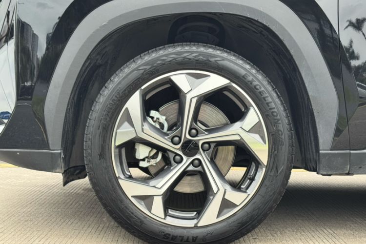Used Geely Auto FX11 2023 1.5TD DCT Prestige Edition Exterior 6