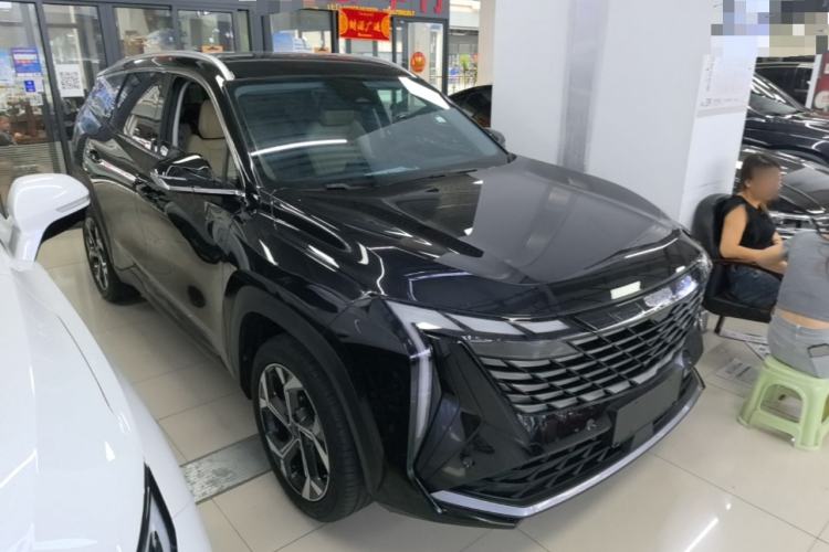Used Geely Auto FX11 2023 1.5TD DCT Prestige Edition Front Right 45 Deg