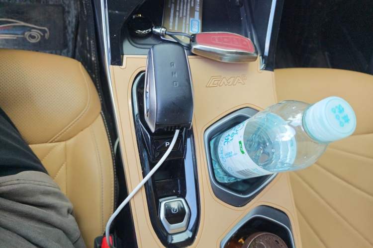 Used Geely Auto FX11 2023 1.5TD DCT Prestige Edition Gear Lever