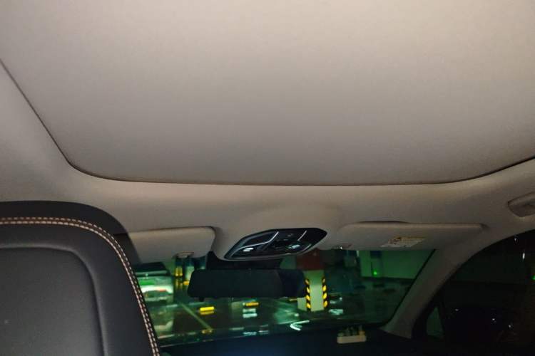 Used Geely Auto FX11 2023 1.5TD DCT Prestige Edition Headliner