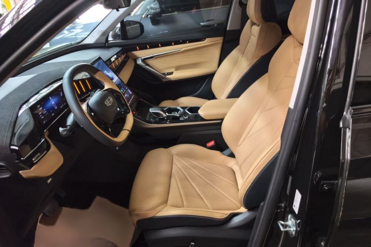 Used Geely Auto FX11 2023 1.5TD DCT Prestige Edition Interior 5
