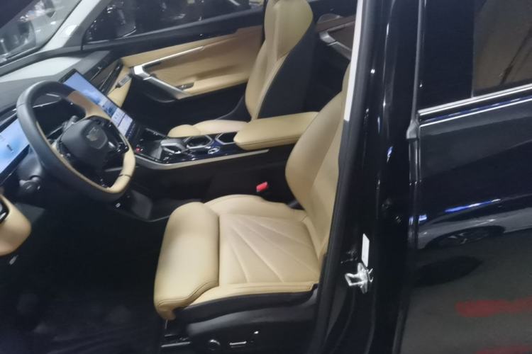 Used Geely Auto FX11 2023 2.0TD DCT Flagship Version Left Front Seat