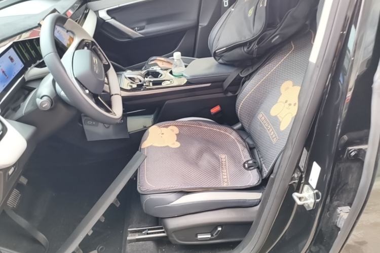 Used Geely Auto FX11 2023 1.5TD DCT Glory Edition Left Front Seat
