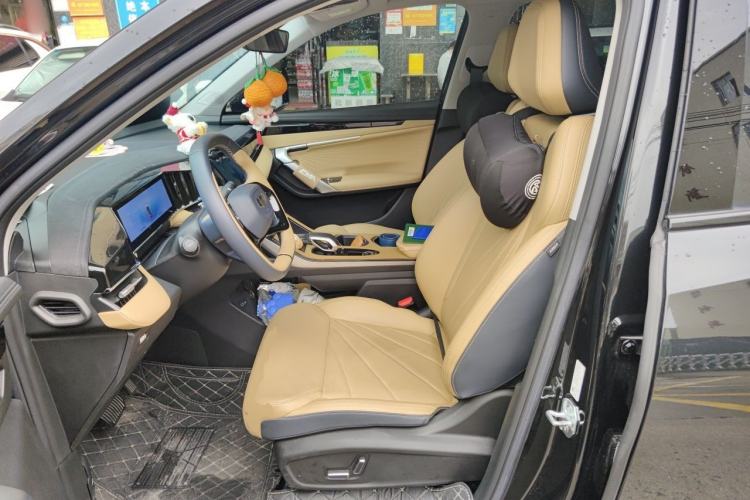 Used Geely Auto FX11 2023 1.5TD DCT Prestige Edition Left Front Seat