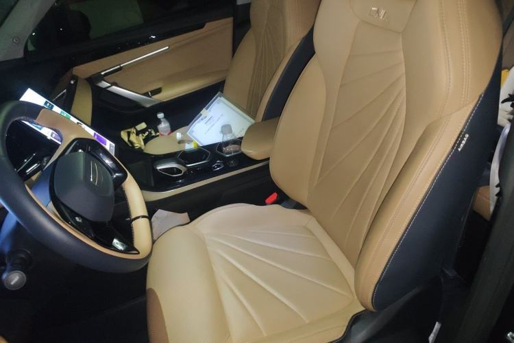 Used Geely Auto FX11 2023 1.5TD DCT Prestige Edition Left Front Seat