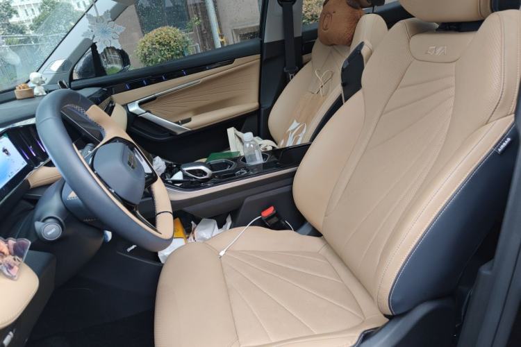 Used Geely Auto FX11 2023 1.5TD DCT Prestige Edition Left Front Seat