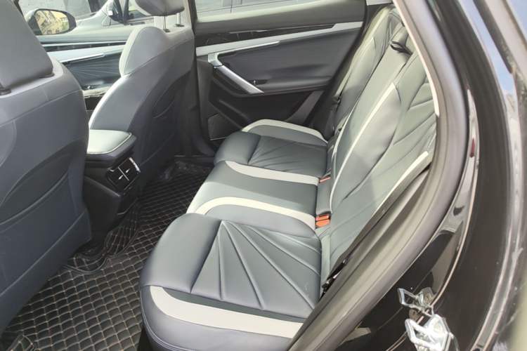 Used Geely Auto FX11 2023 1.5TD DCT Luxury Version Left Rear Seat
