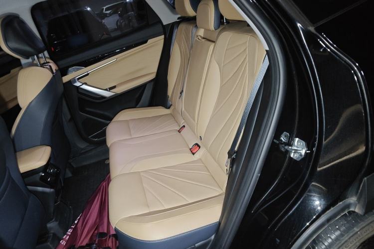 Used Geely Auto FX11 2023 1.5TD DCT Prestige Edition Left Rear Seat