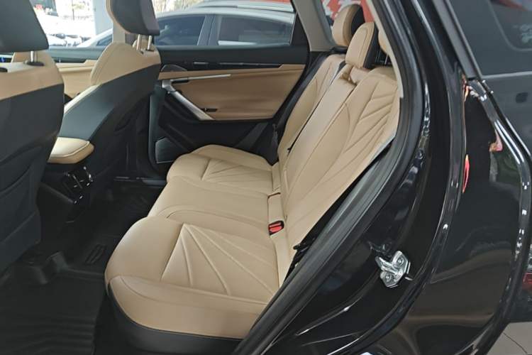 Used Geely Auto FX11 2023 1.5TD DCT Prestige Edition Left Rear Seat
