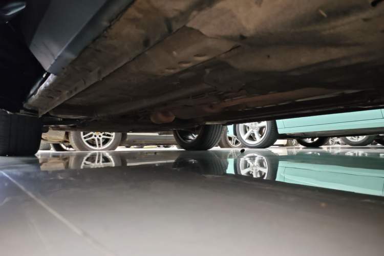 Used Geely Auto FX11 2023 1.5TD DCT Luxury Version Left Side Sill