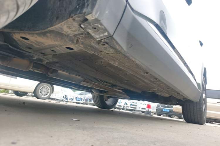 Used Geely Auto FX11 2023 1.5TD DCT Glory Edition Left Side Sill