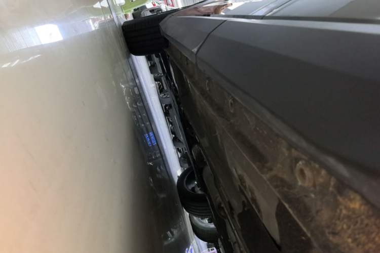 Used Geely Auto FX11 2023 1.5TD DCT Prestige Edition Left Side Sill