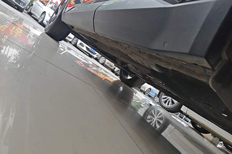 Used Geely Auto FX11 2023 1.5TD DCT Prestige Edition Left Side Sill