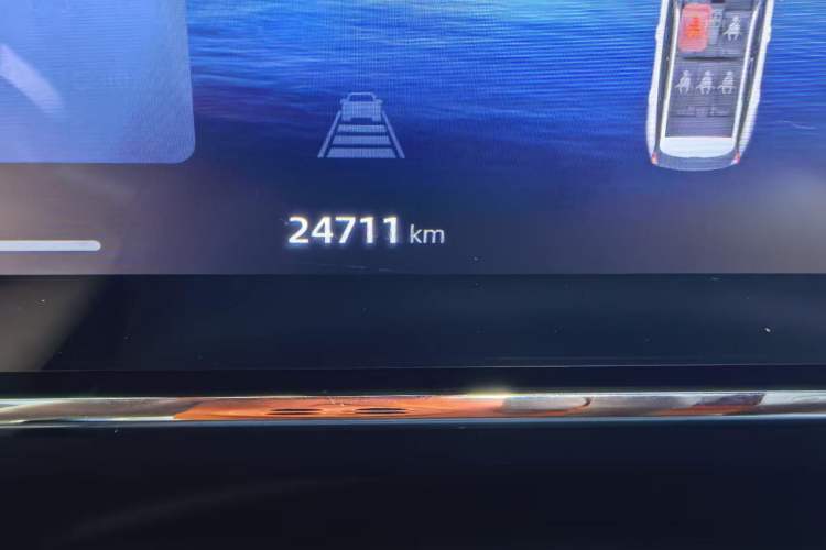 Used Geely Auto FX11 2023 1.5TD DCT Prestige Edition Odometer Close Up