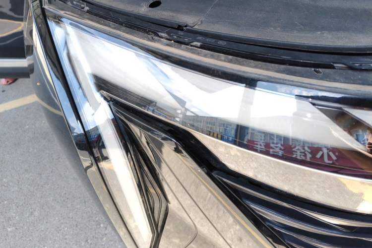 Used Geely Auto FX11 2023 1.5TD DCT Prestige Edition Right Front Headlight