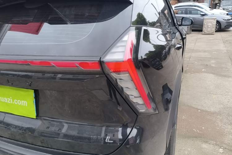 Used Geely Auto FX11 2023 1.5TD DCT Glory Edition Right Rear Taillight