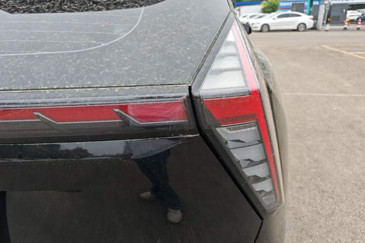 Used Geely Auto FX11 2023 1.5TD DCT Prestige Edition Right Rear Taillight