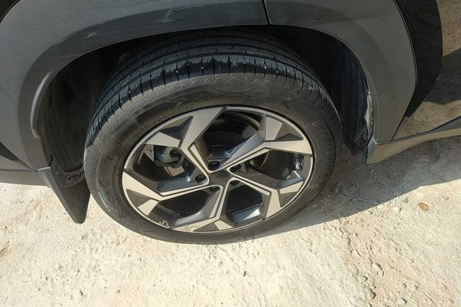 Used Geely Auto FX11 2023 2.0TD DCT Prestige Edition Right Rear Wheel Hub