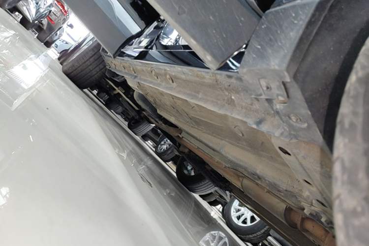 Used Geely Auto FX11 2023 1.5TD DCT Prestige Edition Right Side Sill