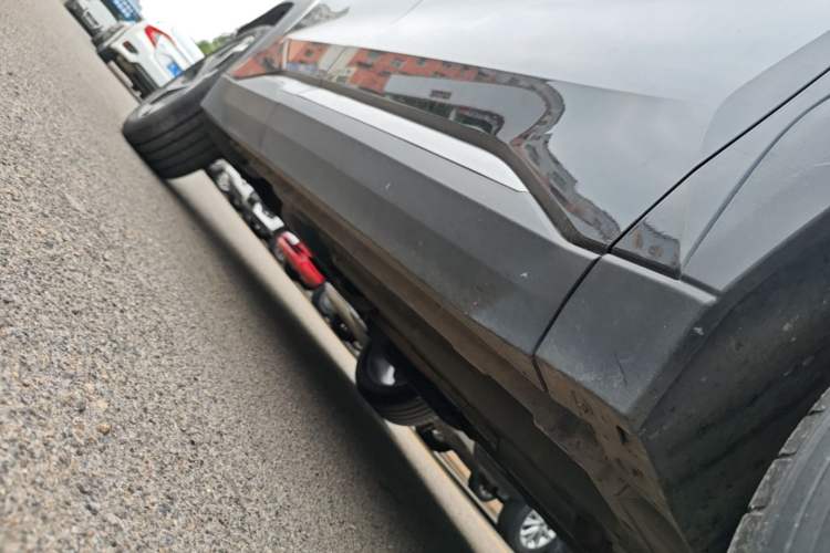 Used Geely Auto FX11 2023 1.5TD DCT Prestige Edition Right Side Sill