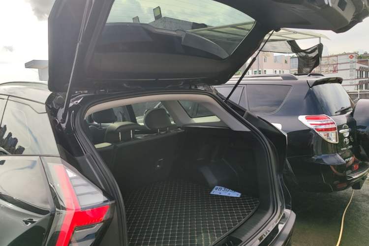 Used Geely Auto FX11 2023 1.5TD DCT Luxury Version Trunk