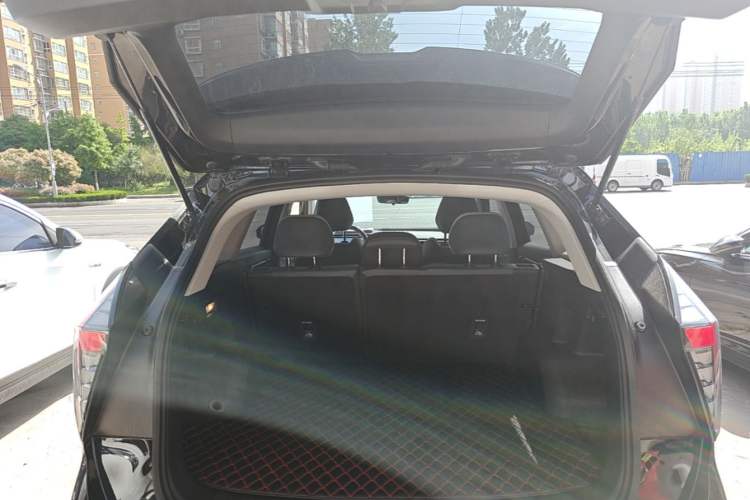 Used Geely Auto FX11 2023 1.5TD DCT Glory Edition Trunk