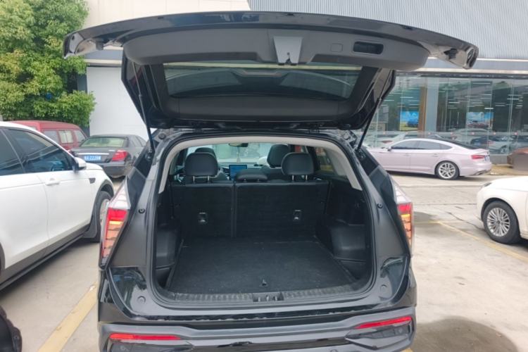 Used Geely Auto FX11 2023 1.5TD DCT Glory Edition Trunk