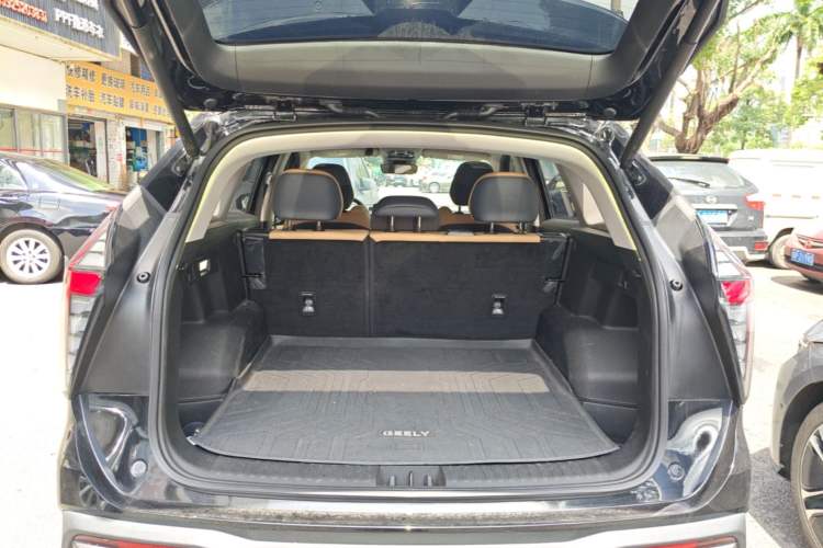 Used Geely Auto FX11 2023 1.5TD DCT Prestige Edition Trunk