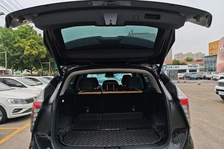 Used Geely Auto FX11 2023 1.5TD DCT Prestige Edition Trunk