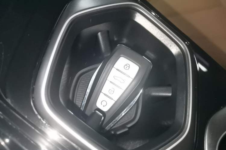 Used Geely Auto FX11 2023 2.0TD DCT Flagship Version Vehicle Key