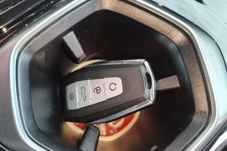 Used Geely Auto FX11 2023 1.5TD DCT Glory Edition Vehicle Key