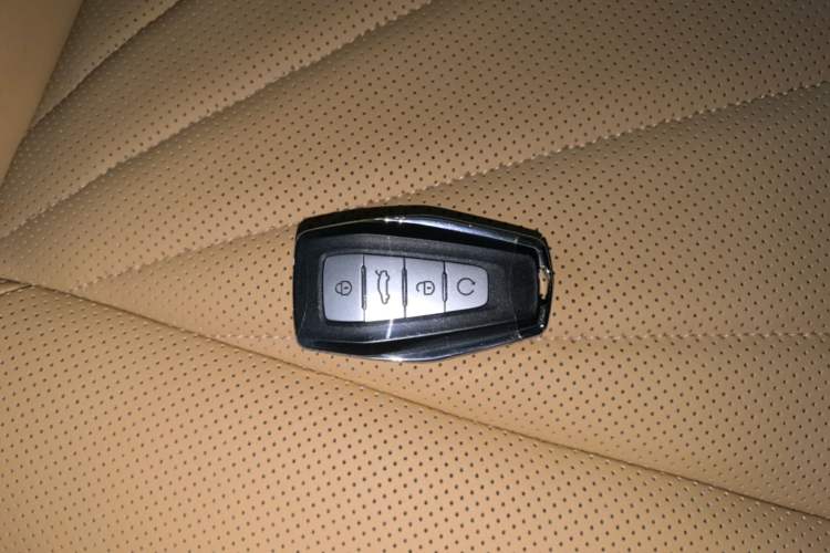 Used Geely Auto FX11 2023 1.5TD DCT Prestige Edition Vehicle Key
