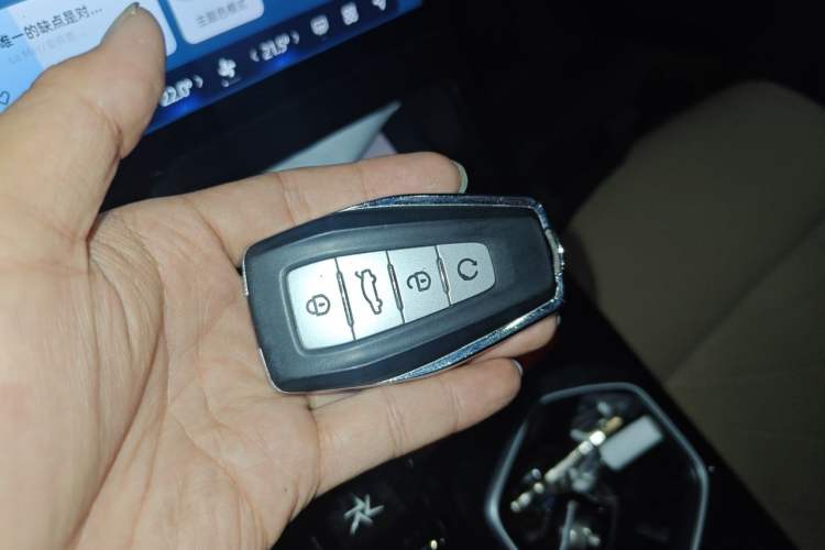Used Geely Auto FX11 2023 1.5TD DCT Prestige Edition Vehicle Key