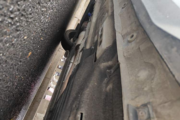Used Geely Auto FX11 2023 1.5TD DCT Prestige Edition Chassis Rear Left