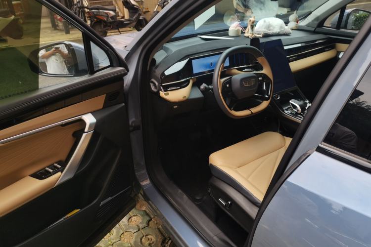 Used Geely Auto FX11 2023 1.5TD DCT Prestige Edition Driver Seat