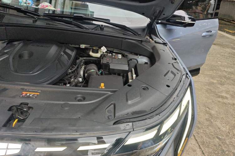 Used Geely Auto FX11 2023 2.0TD DCT Flagship Version Engine Bay Left